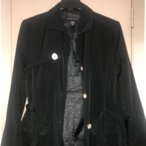 Women’s trench coat